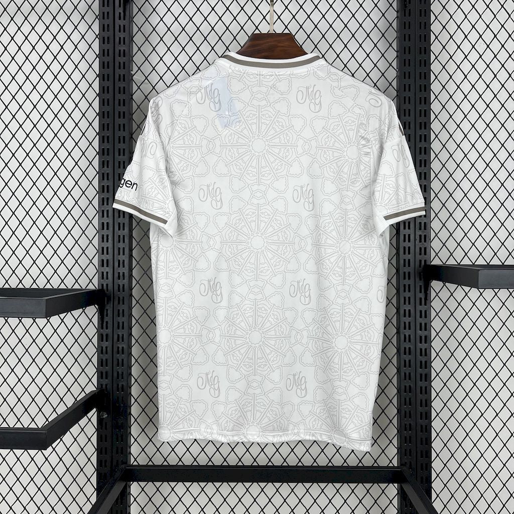 MAILLOT NOTTINGHAM FOREST 2025/2026